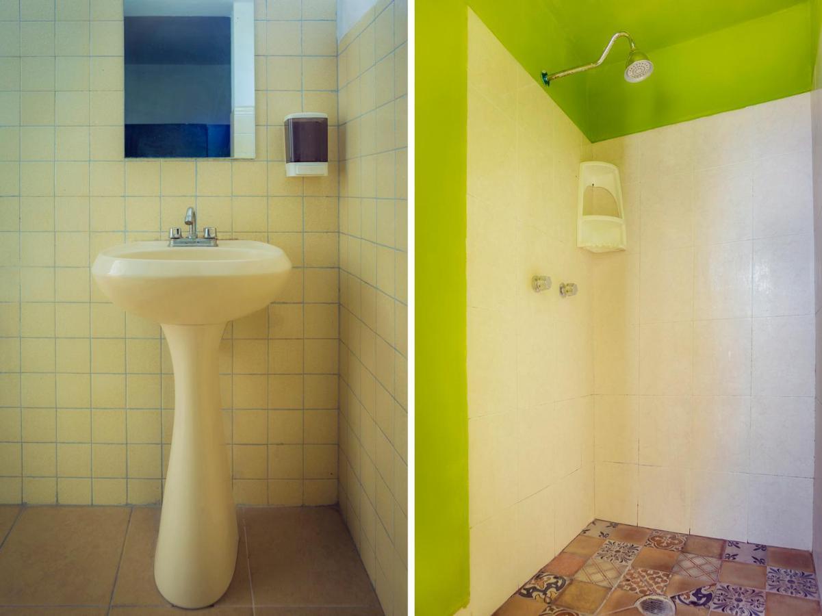 Oyo Hotel Hare Krishna Μοντερέι Εξωτερικό φωτογραφία